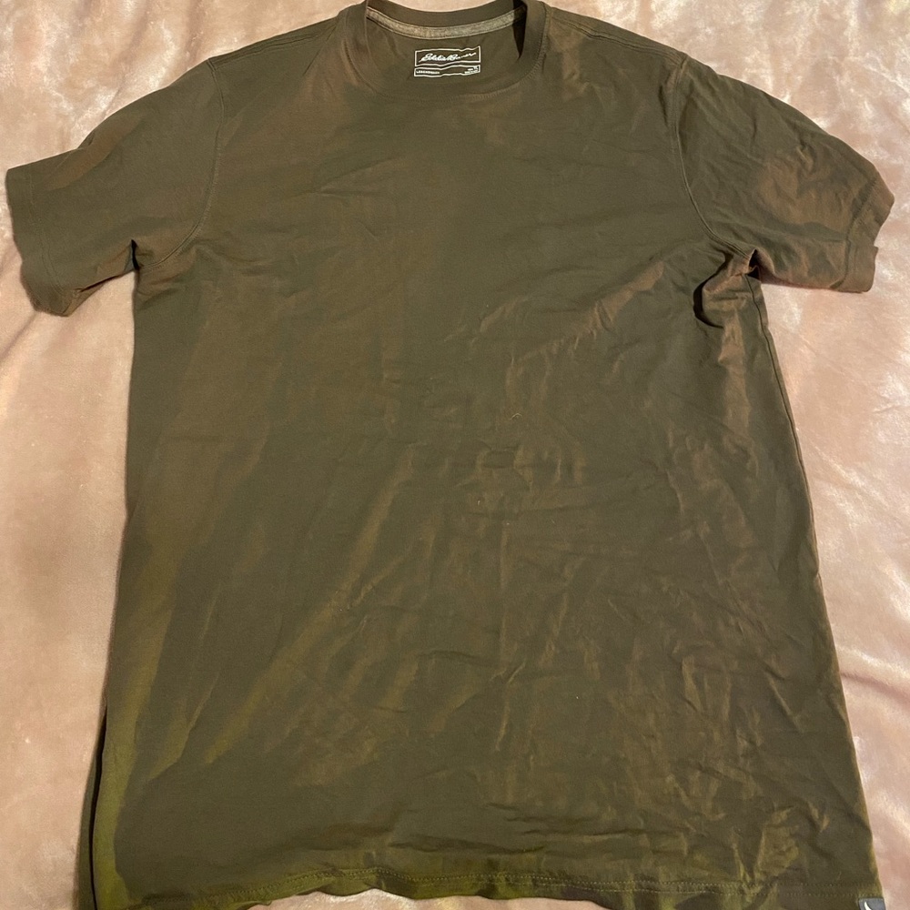 Brown Eddie Bauer T-shirt, hardly worn.